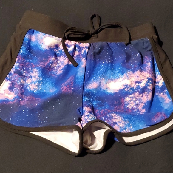 Shorts Bundle Size Small - Picture 4 of 7